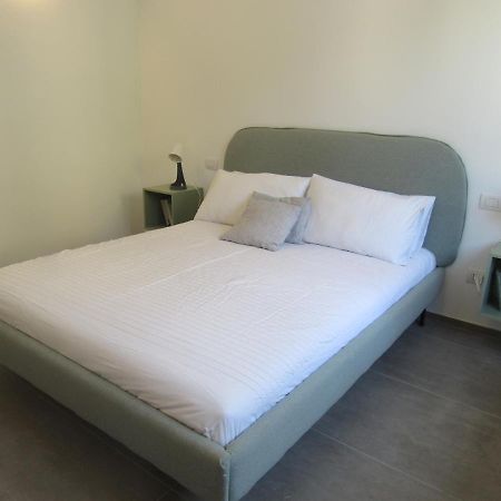 Make A Wish - Near The Center With Private Parking Apartamento Como Exterior foto