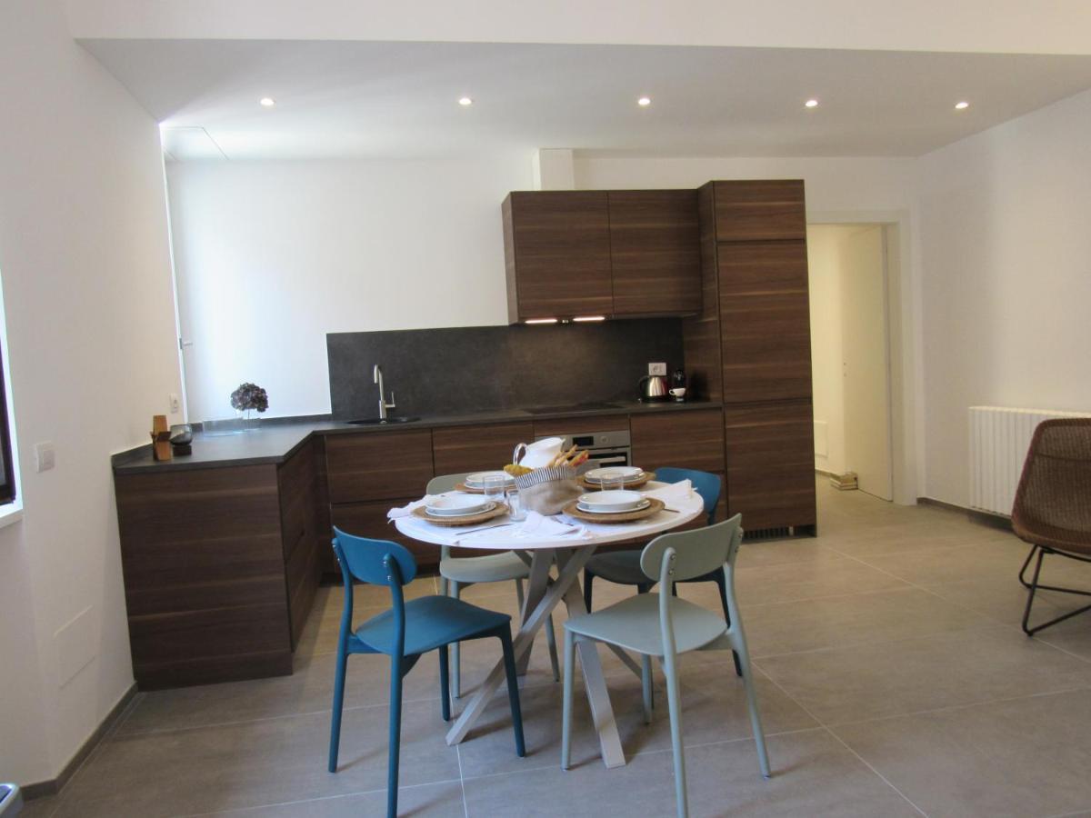 Make A Wish - Near The Center With Private Parking Apartamento Como Exterior foto